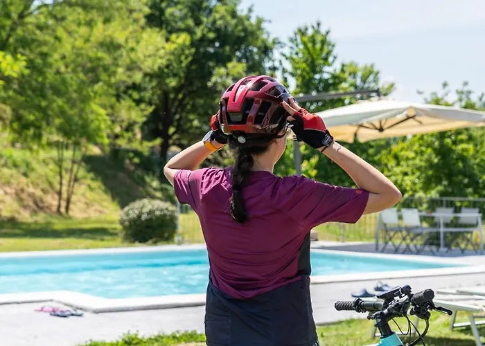 Casolara Apartments, & Glamping