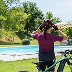 Apartamento Casolara Apartments, & Glamping Castello di Serravalle