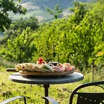 Casolara Apartments, & Glamping *