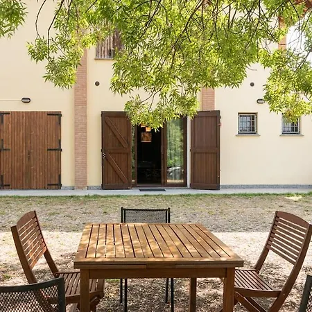 Apartment Casolara Apartments, & Glamping *