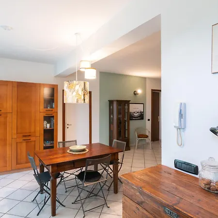 Casolara Apartments, & Glamping Daire *