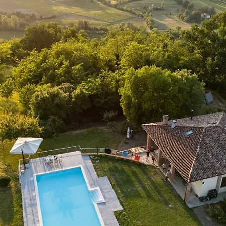 Casolara Apartments, & Glamping *